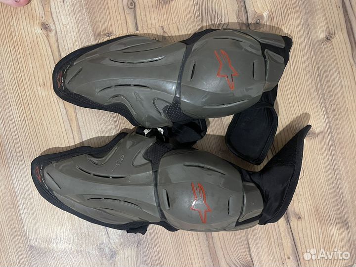 Alpinestars наколенники