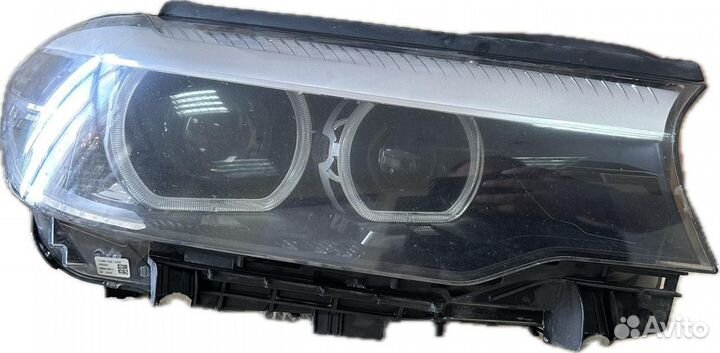 Фара правая BMW g30
