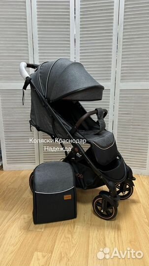 Коляска luxmom 609 black