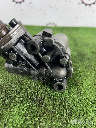 Масляный насос Volkswagen T4 1995