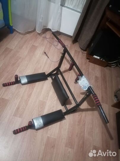 Турник настенный 3 в 1 бу