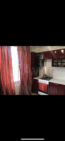2-к. квартира, 42 м², 1/3 эт.