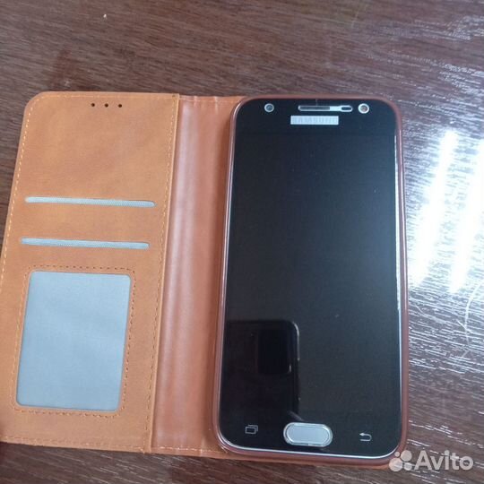 Samsung Galaxy J3 (2017), 2/16 ГБ