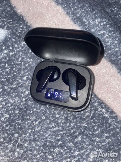 Беспроводные наушники