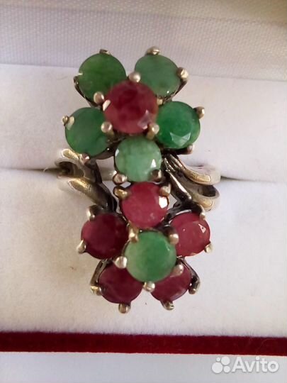 Винтажное кольцо с рубинами и изумрудами 925