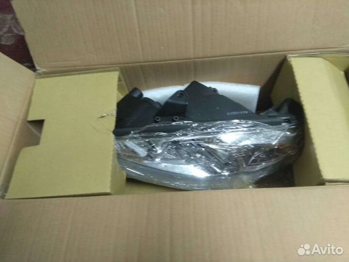 Фара левая toyota camry V 30