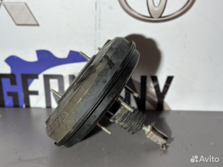 Вакуумный усилитель тормозов Toyota camry acv50