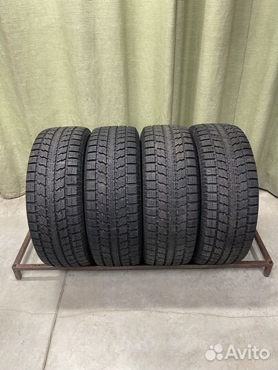 Toyo Observe GSi-5 265/65 R17