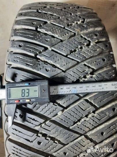 Goodyear Ultragrip Ice Arctic 215/60 R16 99T