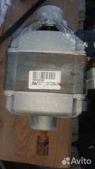 Двигататель стиральной машины