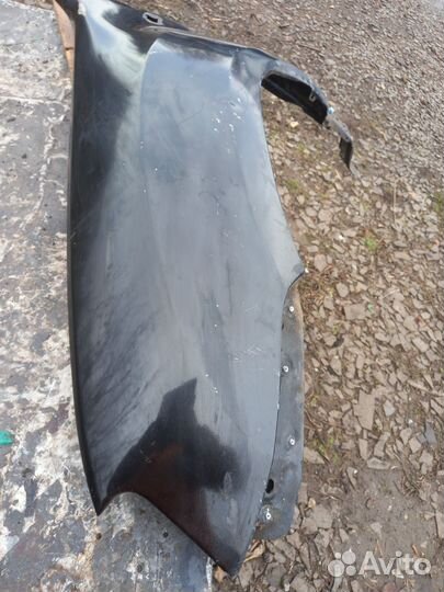Крыло левое дастер