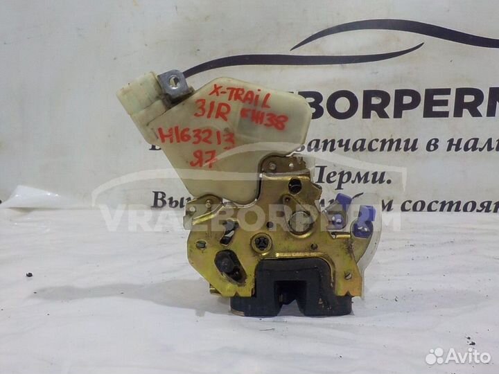 Замок двери задней правой Nissan X-Trail