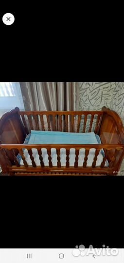 Продам детскую кроватку