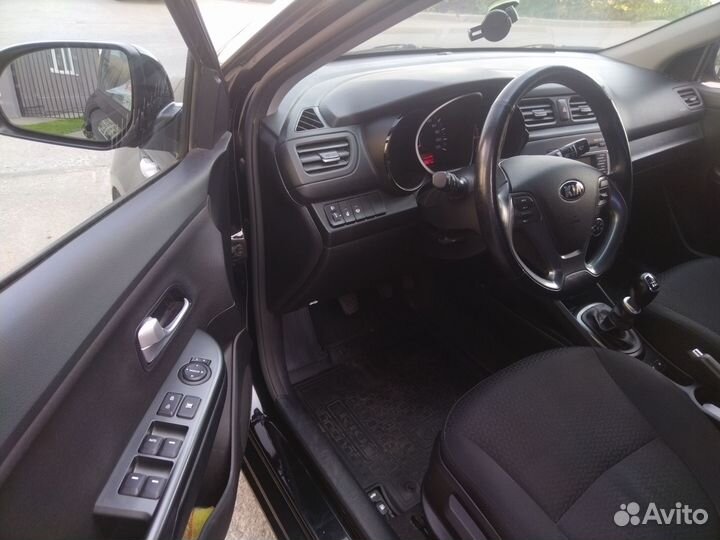 Kia Rio 1.6 МТ, 2015, 108 000 км