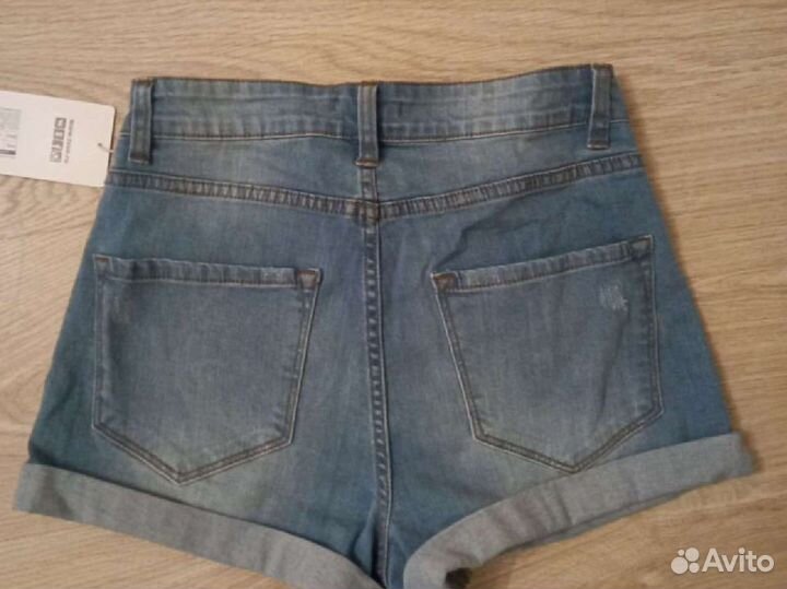 Шорты джинсовая