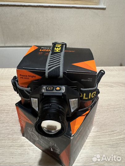 Самый мошный Налобный фонарь