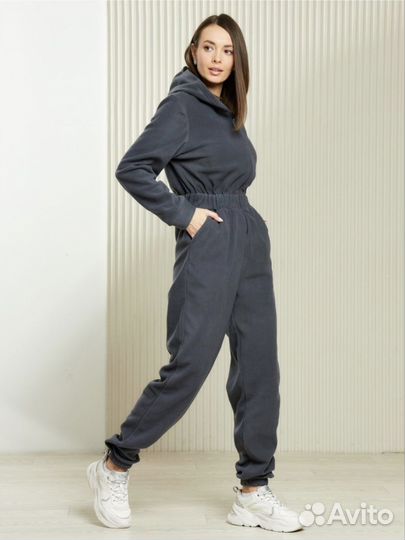 Комбинезон женский