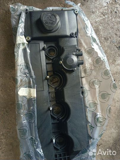 Клапаная крышка на змз