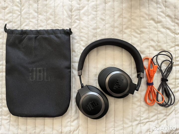 Наушники JBL live 650 btnc