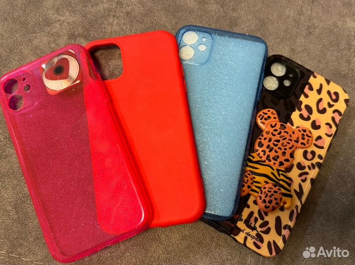 Чехлы на iPhone 11