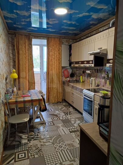 2-к. квартира, 70 м², 4/16 эт.