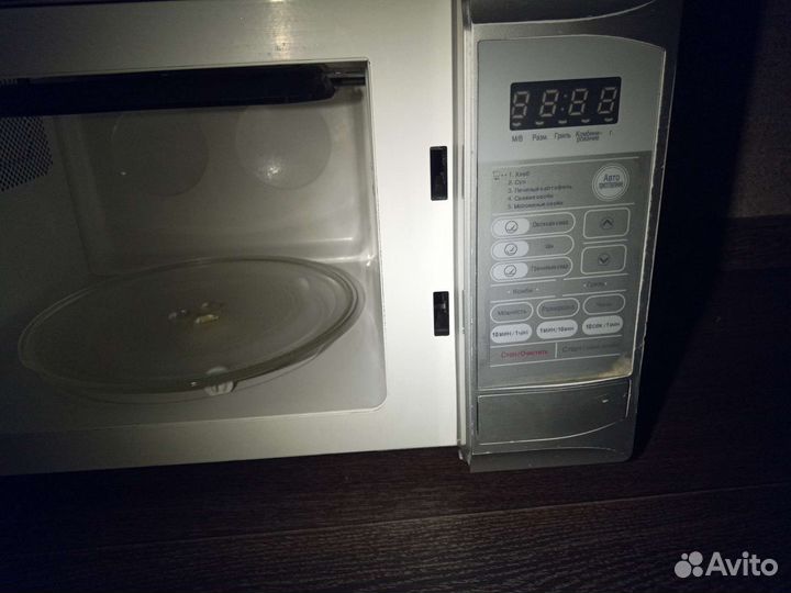 Микроволновая печь