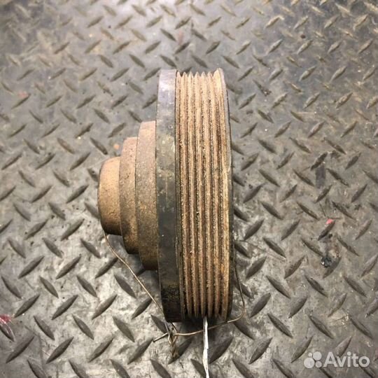 Шкив коленвала на Opel Frontera B