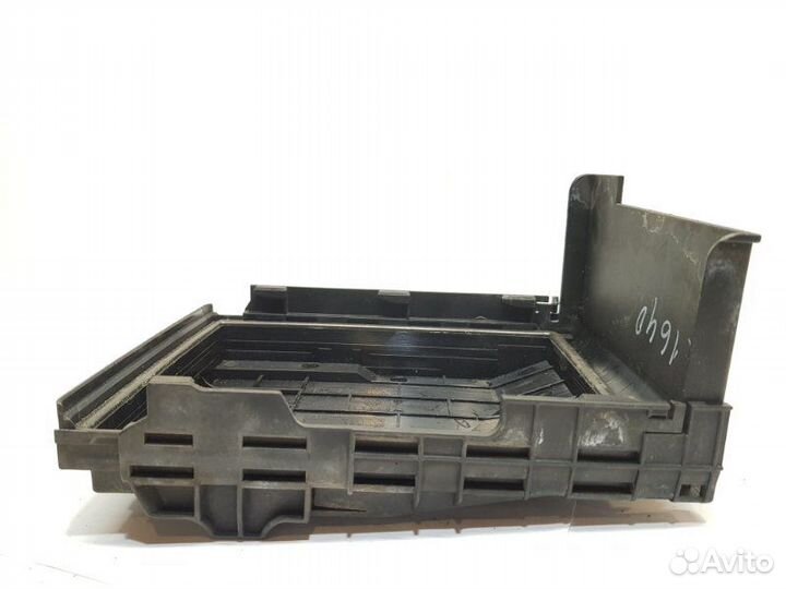 Крышка блока предохранителей Skoda Octavia 2 (A5)