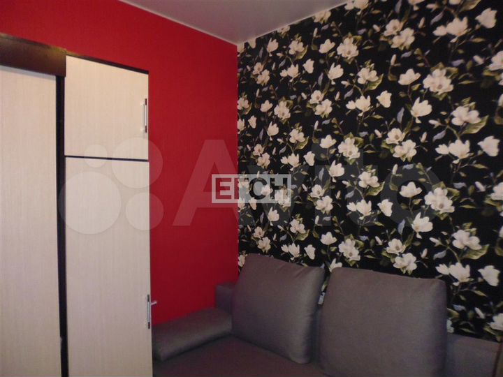 2-к. квартира, 52 м², 9/15 эт.