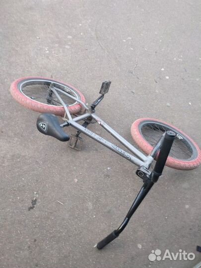 Bmx subrosa tiro