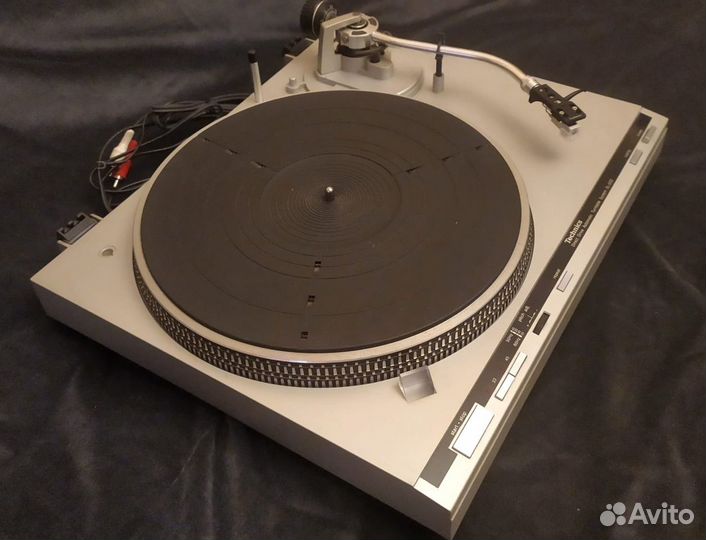 Проигрыватель винила Technics sl-d33