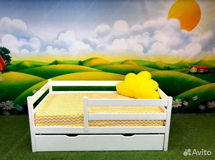 Детская односпальная Малышок массив