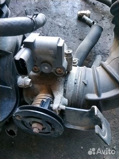 Дроссельная заслонка Hyundai Elantra 2008 год