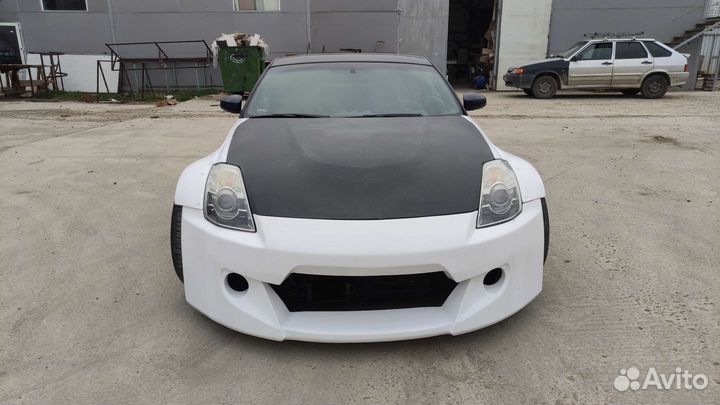 Пластиковый капот Nissan 350z рестаил