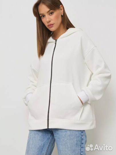 Зипка белая оверсайз
