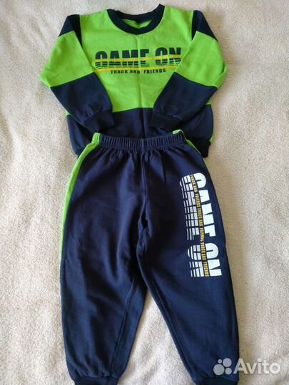 Спортивный костюм