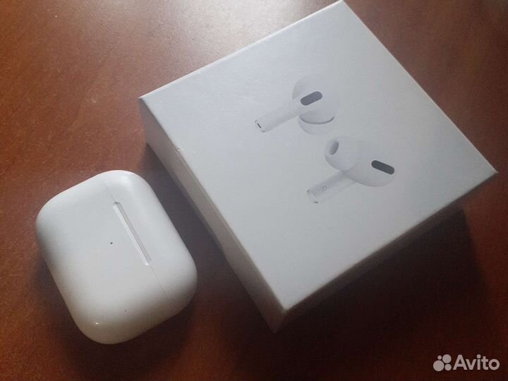Беспроводные наушники apple airpods