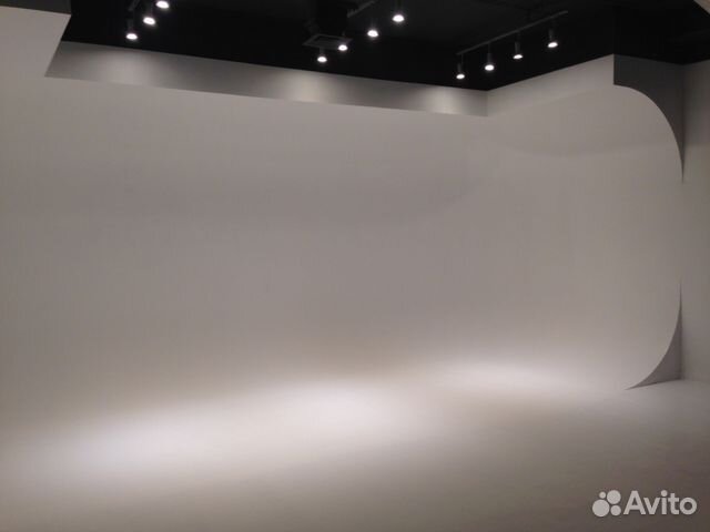 Циклорама (производство и монтаж). Хромакей