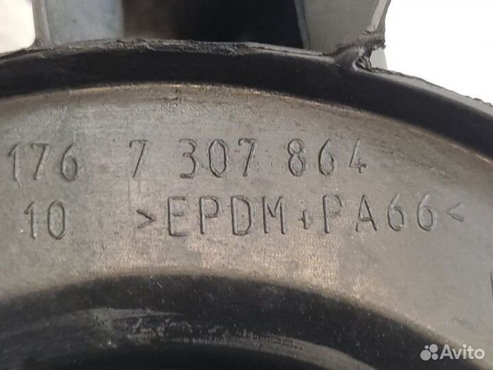 Уплотнитель капота правый Bmw 1-Series F20 2012