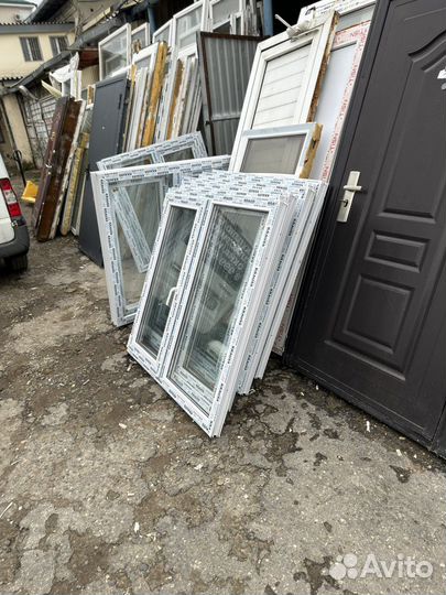 Пластиковые окна 1200 на 1200 В наличии