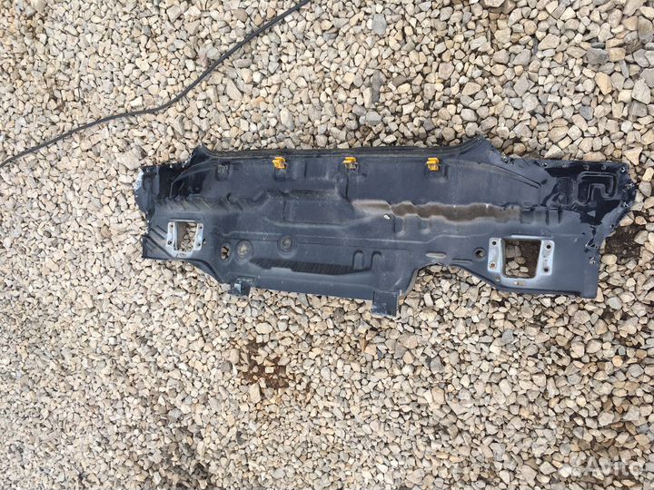 Nissan almera classic задняя панель