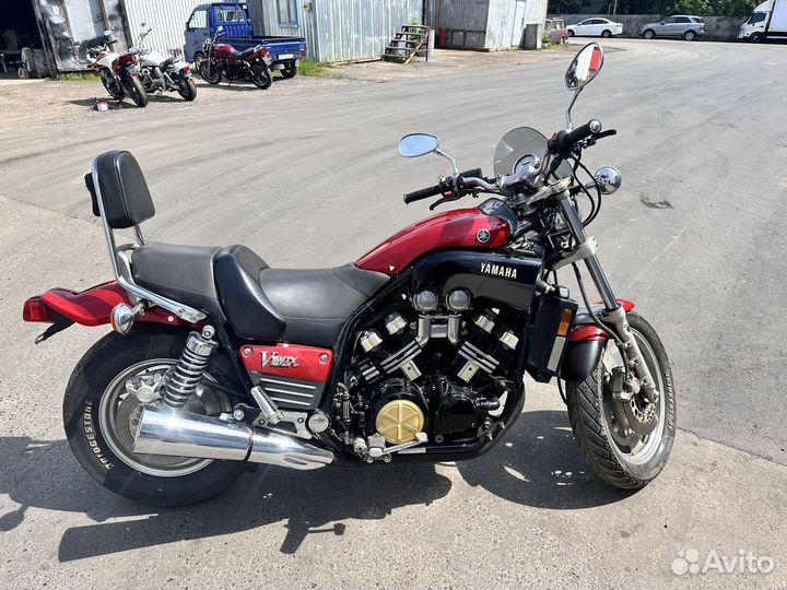 Yamaha Vmax 1200