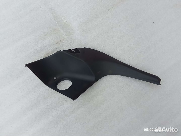 Уголок жабо Сузуки Солио