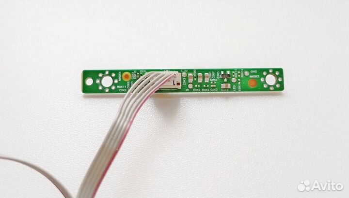 5800-RUE200-0P00 ик-приемник Toshiba 40L5650VN