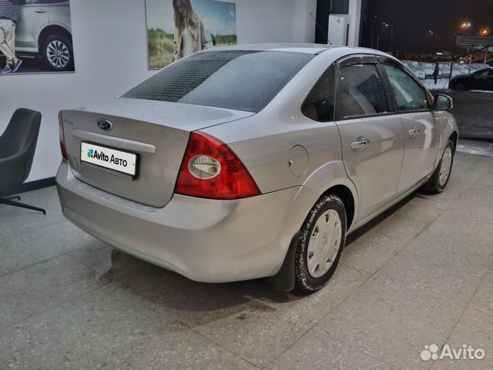 Ford Focus 1.8 МТ, 2010, 181 000 км