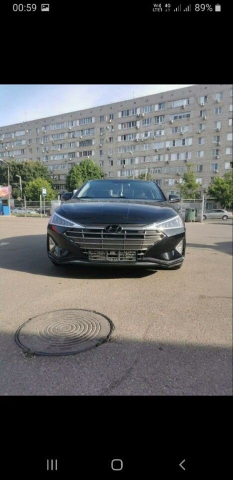 Hyundai Elantra: фото владельца