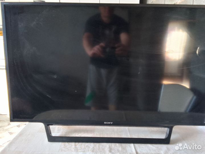 Телевизор Sony KDL-40WD653