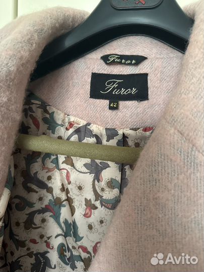 Пальто женское 42