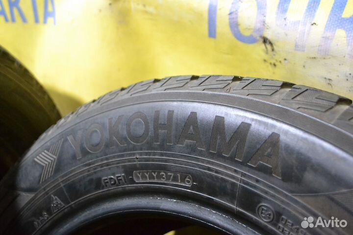 Yokohama Ice Guard IG50+ 215/60 R16