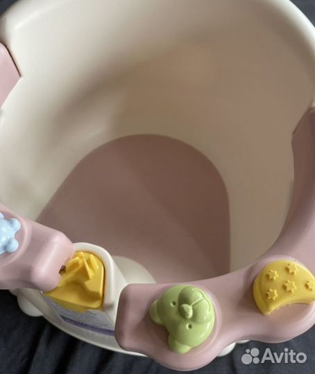 Стульчик для купания kidfinity